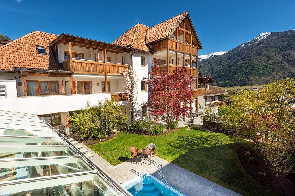 Landhaus Fux Silandro Dış mekan fotoğraf